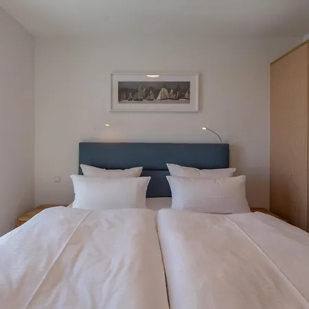 Kleine Freiheit An Der Seebruecke *